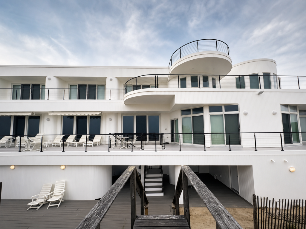Oceanfront residence railing package — photo 8